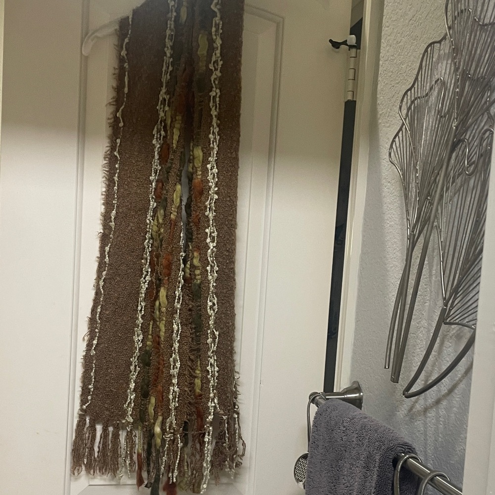 Elegant Brown and Cream Scarf